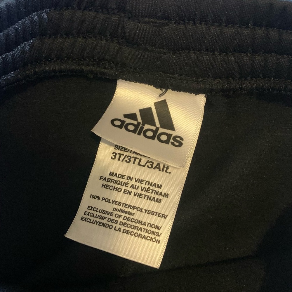 Boys Adidas 3T outfit like new! - Picture 8 of 10
